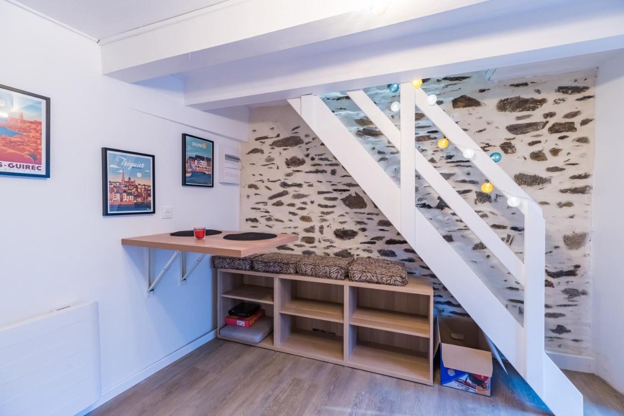 Апартаменты Logement Duplex Au Coeur De Трегье Экстерьер фото